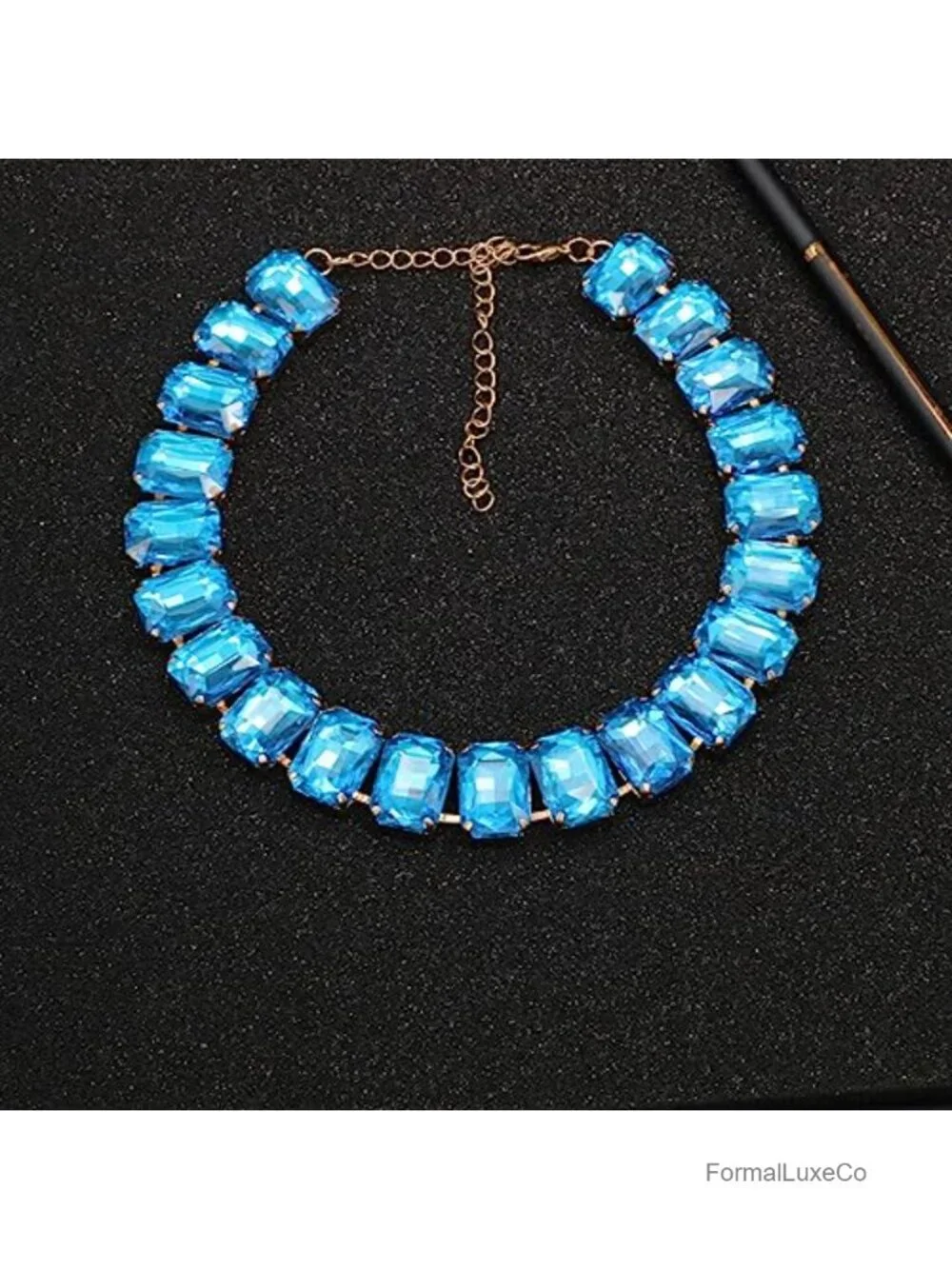 Crystal Rhinestone Choker Collar Necklace Sparkly Emerald Neck Chain Statement